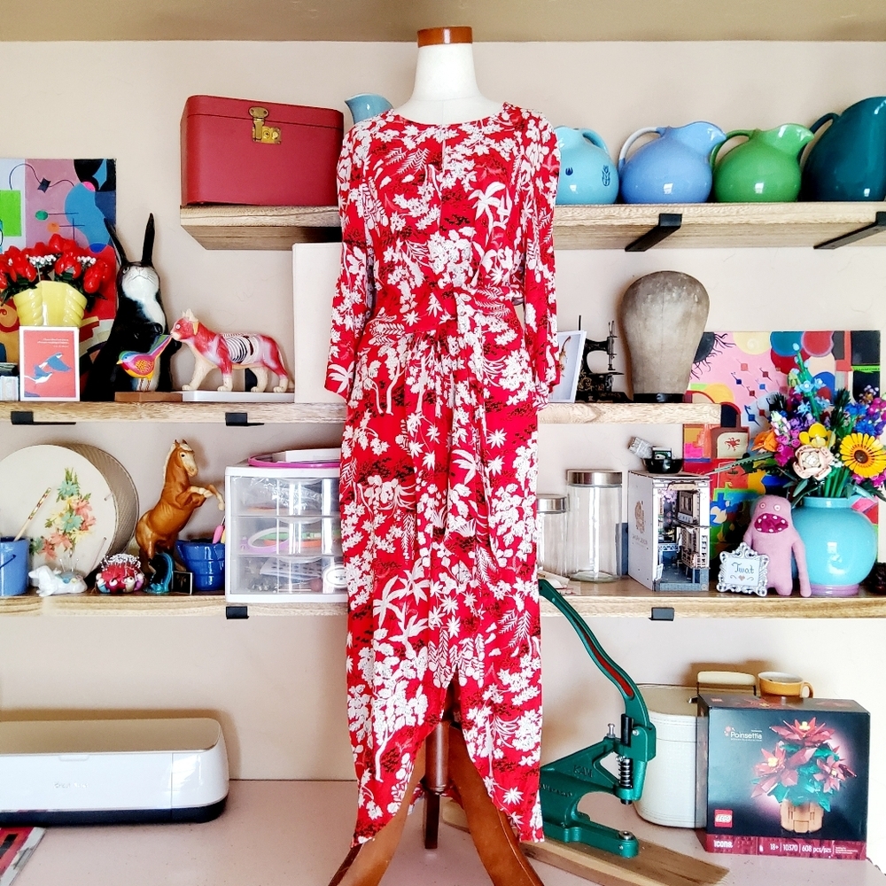 TOPSHOP Asian Theme Fabric Lacquer Red Dress Deep Split Back Faux Sarong Size 6